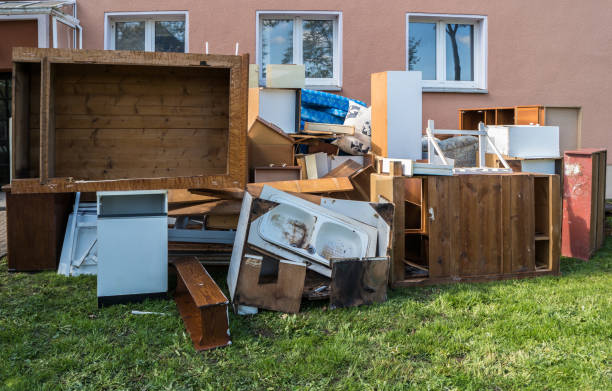 Best Construction Debris Removal  in Viola, IL