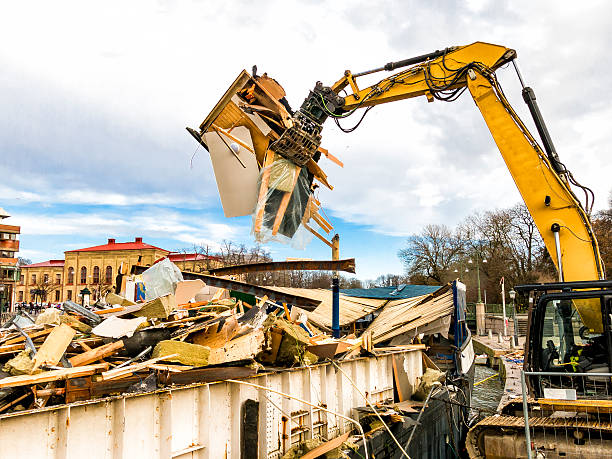 Best Basement Cleanout Services  in Viola, IL